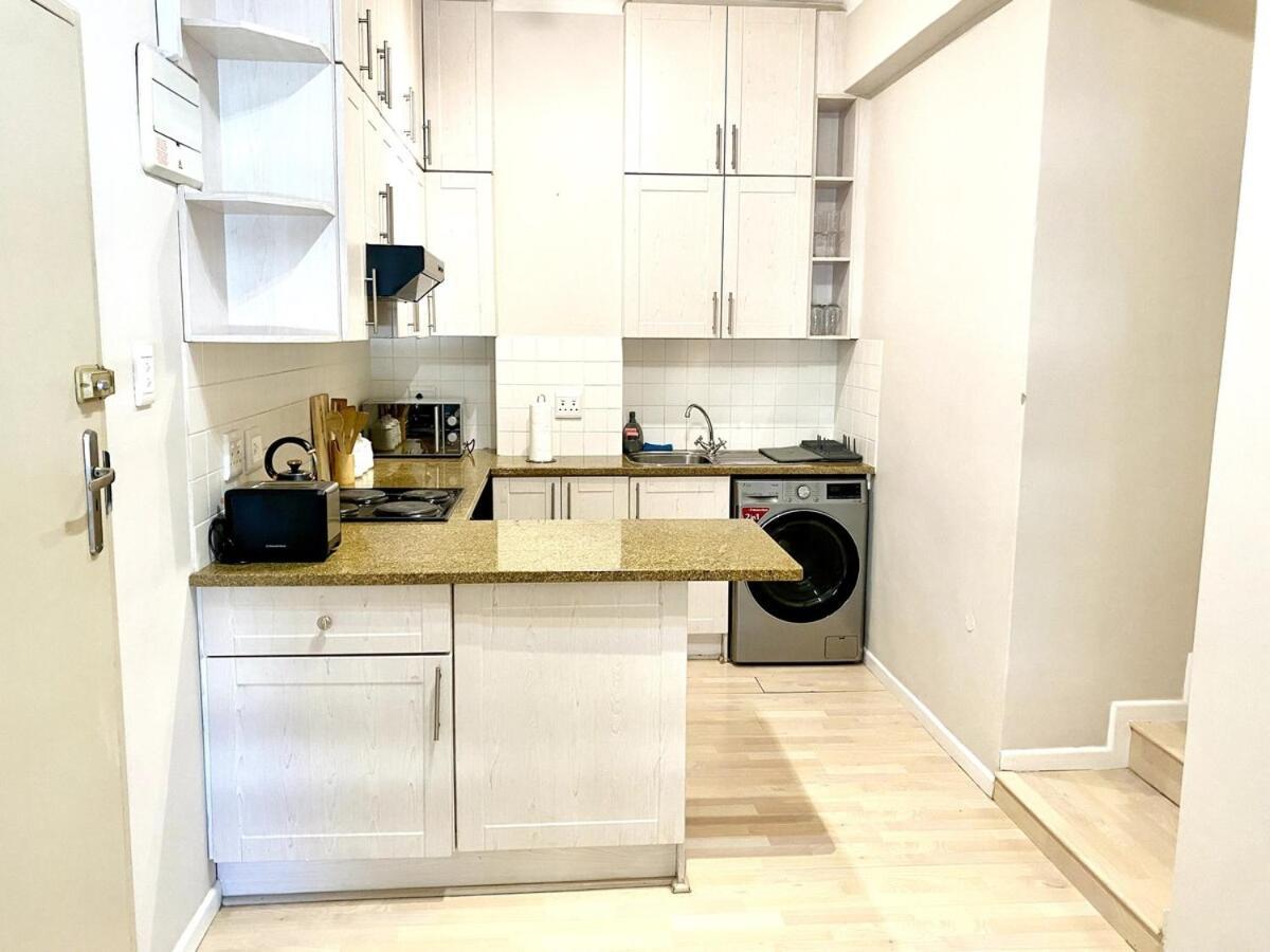 One Bed At The Piazza On Church Apartment Cape Town